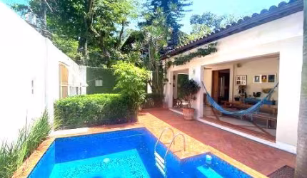 Casa para venda com 315 metros quadrados com 4 quartos em Gávea - Rio de Janeiro - RJ