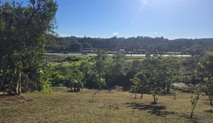 300m2  proximo ao pedagio frente rodovia dos imigrante ideal para depositos ,postos de gasolina ,shopimm