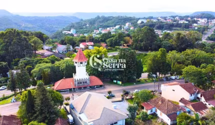 TERRENO AMPLO À VENDA, EM FRENTE À TORRE DE INFORMAÇÕES EM NOVA PETRÓPOLIS/RS, Centro, Nova Petropolis - RS