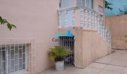 Casa com 4 quartos à venda na Agronômica, Florianópolis  por R$ 750.000