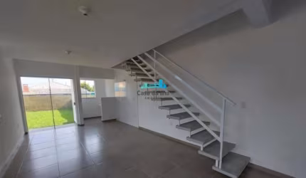 Casa em condomínio fechado com 2 quartos à venda no São João do Rio Vermelho, Florianópolis  por R$ 498.000