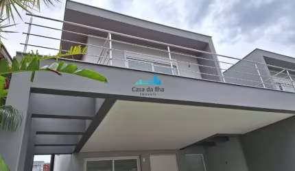 Casa com 3 quartos à venda no Córrego Grande, Florianópolis  por R$ 1.710.000