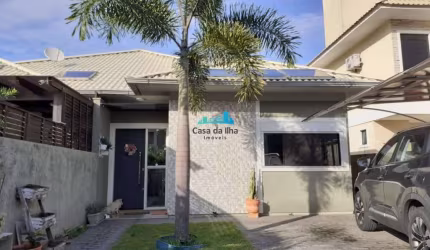 Casa com 3 quartos à venda no Cachoeira do Bom Jesus, Florianópolis  por R$ 1.380.000