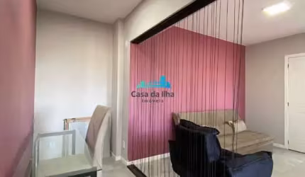 Apartamento com 2 quartos à venda no Pantanal, Florianópolis  por R$ 560.000