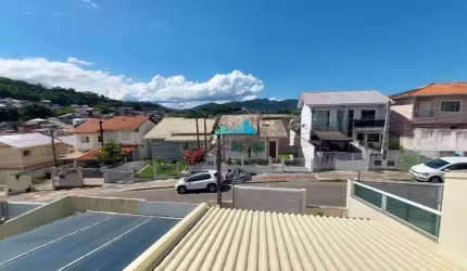 Casa com 2 quartos à venda no Forquilhas, São José  por R$ 380.000