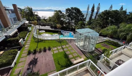 Casa em condomínio fechado com 4 quartos à venda no Cacupé, Florianópolis  por R$ 2.999.000