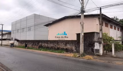 Terreno à venda no Jardim Eldorado, Palhoça  por R$ 2.100.000
