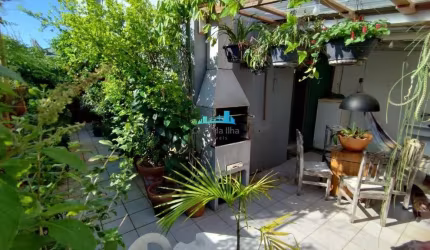 Apartamento com 1 quarto à venda no Coqueiros, Florianópolis  por R$ 380.000