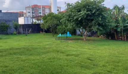 Terreno à venda no Centro, São José  por R$ 900.000