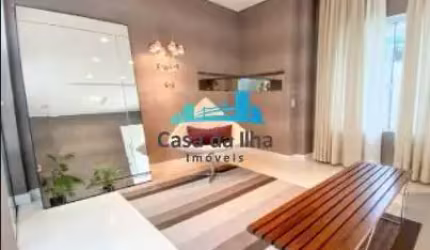 Casa com 4 quartos à venda no Córrego Grande, Florianópolis  por R$ 2.700.000