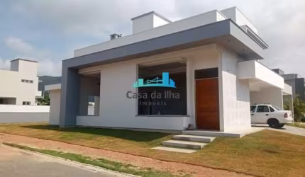 Casa em condomínio fechado com 3 quartos à venda no São João do Rio Vermelho, Florianópolis  por R$ 1.272.000