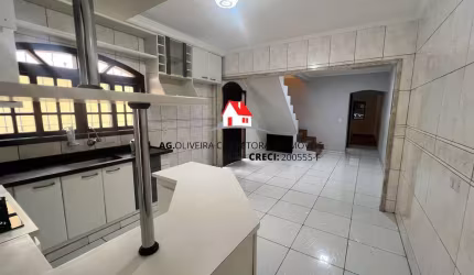 SOBRADO PARA LOCAÇÃO -  JD. RODOLFO PIRANI - 3 QUARTOS - 125m² - R$1.800,00