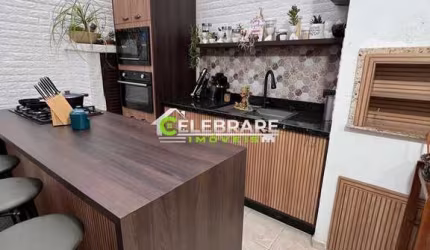 TRIPLEX COM ÁTICO PRÓXIMO AO SHOPPING PALLADIUM, ÁREA GOURMET.