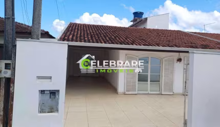 CASA EM COLOMBO! 03 QTOS,TERRENO,GARAGEM COBERTA,PRÓX. HAVAN