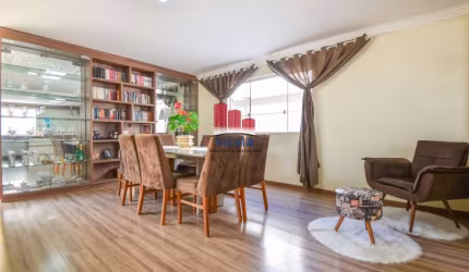 Sobrado Alto Padrão com 3 quartos e sala comercial no Neoville