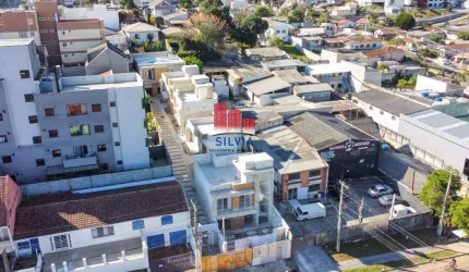 Lindo Sobrado Exclusivo c/ 4 Quartos, 267m² no bairro Fazendinha/Portão
