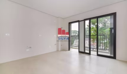 Apartamento Studio de 1 quarto, sacada com churrasqueira no bairro Portão
