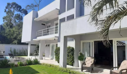Casa a venda localizado no Bairro Cabeçudas em Itajaí.