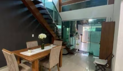 Casa a venda localizada no bairro Perêque em Porto Belo.