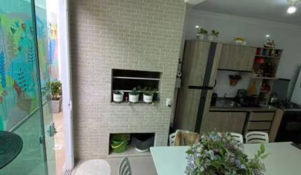 Apartamento à venda no Villa Amores Residencial localizado na Praia dos Amores em Balneário Camboriú