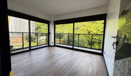 Apartamento a venda no Edifício Serenity Tower localizado no Bairro Fazenda em Itajaí.