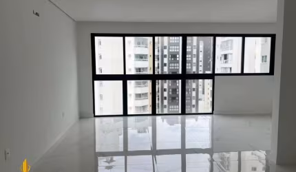 Apartamento a venda no Edifício Dresden Residence localizado no Centro em Balneário Camboriú.