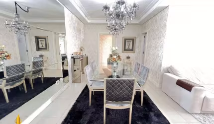 Apartamento à venda no Edifício Villa Serena no Centro em Balneário Camboriú