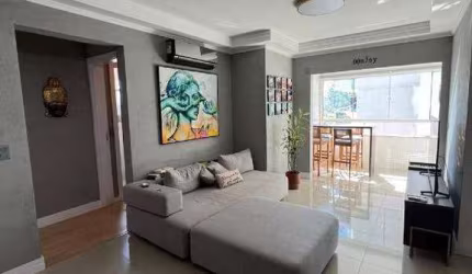 Apartamento a venda no Edifício Emerald localizado na Praia Brava em Itajaí.