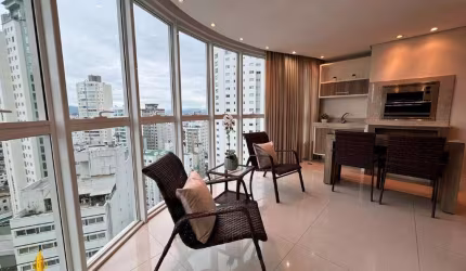 Apartamento à venda no Le Majestic Residence no Centro de Balneário Camboriú