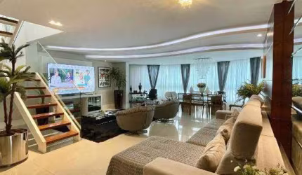 Apartamento Espaçoso à venda no Edifício Bellas Artes, Bairro Pioneiros de Balneário Camboriú.