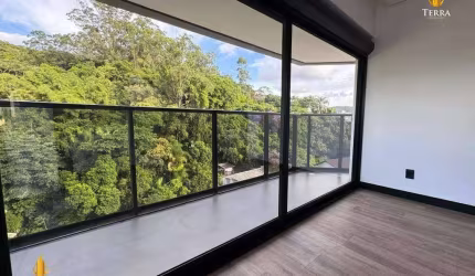 Apartamento a venda no Edifício Serenity Tower localizado no Bairro Fazenda em Itajaí.
