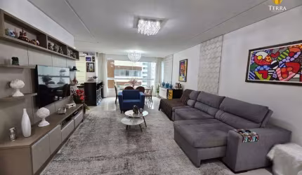 Apartamento a venda no Edifício Érico Veríssimo em Balneário Camboriú