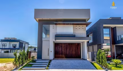 Casa de alto padrão a venda no Condomínio Caledônia Private Village em Camboriú