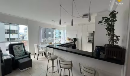 Apartamento a venda no Condomínio Bellaggio Residenze localizado no Centro em Itajaí.