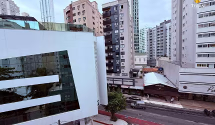 Apartamento à venda no Edifício Priscila em Balneário Camboriú riú