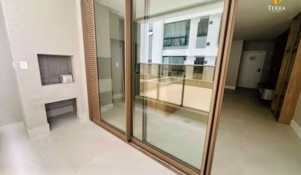 Apartamento diferenciado à venda no Ocean Wind Residence, na Praia Brava, em Itajaí.