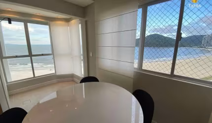 Apartamento frente mar à venda no Edifício Alice em Balneário Camboriú