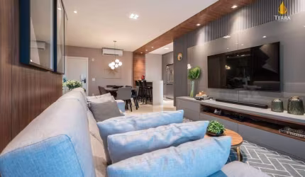 Apartamento à venda no Edifício Solares da Brava com vista para o Mar.
