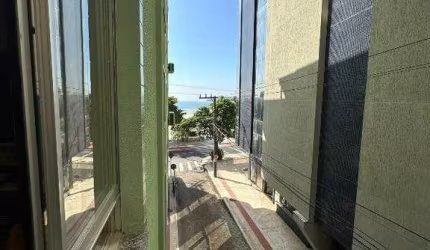 Apartamento à venda na Avenida Atlântica em Balneário Camboriú