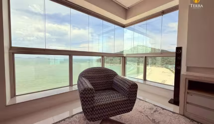 Apartamento Beira Mar à venda no Edifício La Martin em Balneário Camboriú