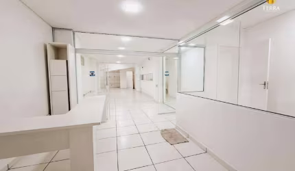 Sala Comercial à venda há 50m² do Mar em Balneário Camboriú