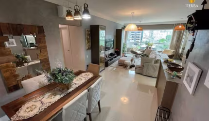 Apartamento mobiliado no Edifício Porto Madero com localização excelente na Praia Brava em Itajaí.