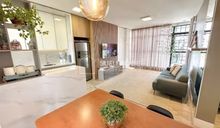 LINDO APARTAMENTO MOBILIADO NO INÍCIO DO BAIRRO COSTA E SILVA