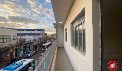 Casa para alugar, 120 m² por R$ 5.000,00/mês - Centro - Brumadinho/MG