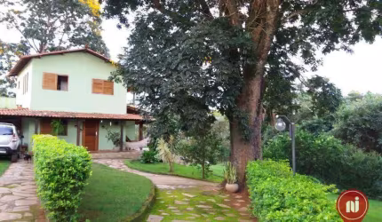 Casa com 3 dormitórios à venda, 200 m² por R$ 580.000,00 - Parque do Lago  - Brumadinho/MG