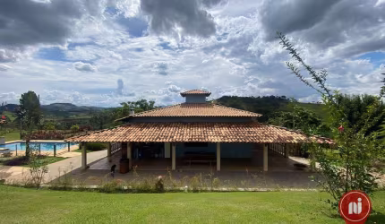 Sítio com 3 dormitórios à venda, 200000 m² por R$ 2.600.000,00 - Guaribas - Brumadinho/MG