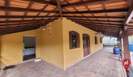Casa com 4 dormitórios à venda, 200 m² por R$ 750.000,00 - Retiro do Brumado - Brumadinho/MG