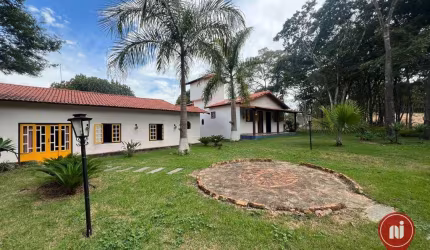 Sítio com 8 dormitórios à venda, 45000 m² por R$ 1.450.000,00 - Campos dos Fernandes - Bonfim/MG