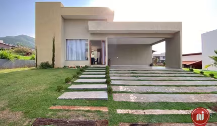 Casa à venda, 200 m² por R$ 1.600.000,00 - Condomínio Serra dos Bandeirantes - Mário Campos/MG