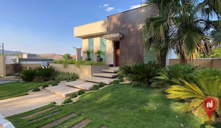 Casa com 3 dormitórios à venda, 220 m² por R$ 2.230.000,00 - Condominio Quintas do Brumado - Brumadinho/MG